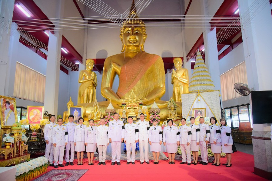พิธีเจริญพระพุทธมนต์เฉลิมพระเกียรติ และถวายพระพรชัยมงคล