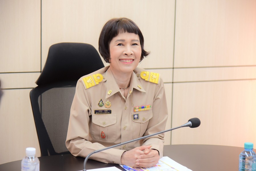 ประชุมชี้แจงแนวทางการลดภาระงานครู ตามนโยบายระยะเร่งด่วน