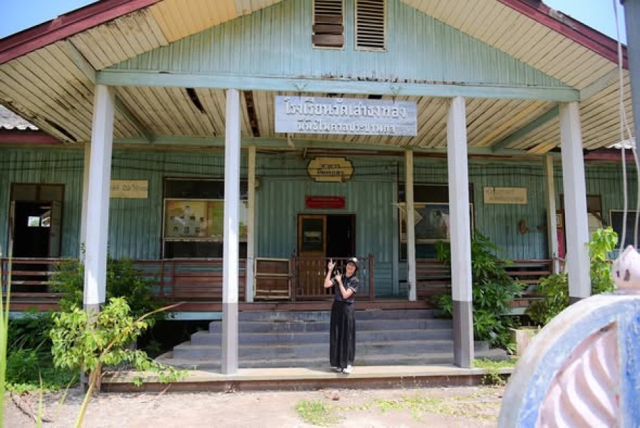 ลงพื้นที่ตรวจโรงเรียนยุบเลิก