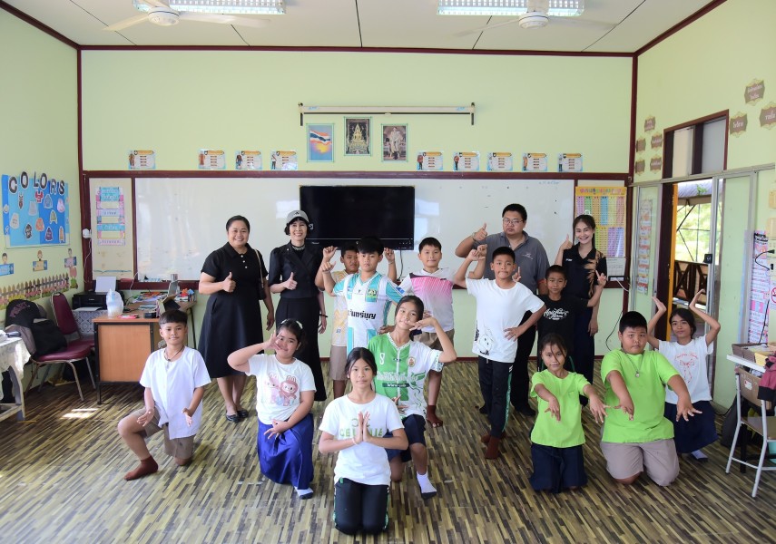 ลงพื้นที่ตรวจเยี่ยมสถานศึกษาในสังกัด