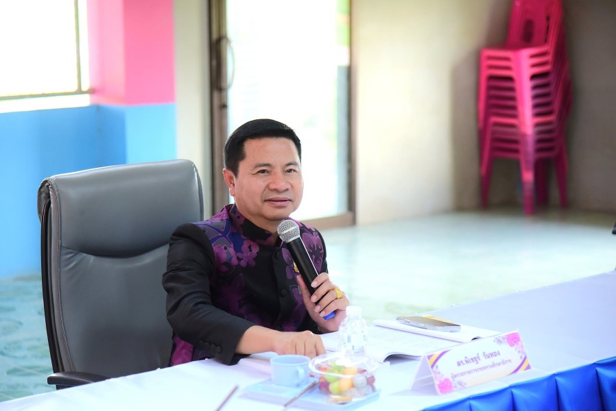 การตรวจราชการและติดตามผลตามนโยบาย